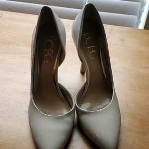 BCBG nude heel